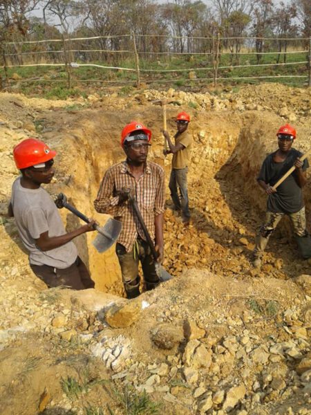 Buy gold in Cameroon from USA